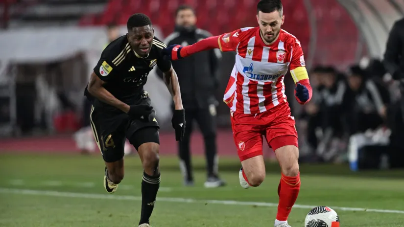 Sambu Sisoko (Čukarički) i Mirko Ivanić (Crvena zvezda)